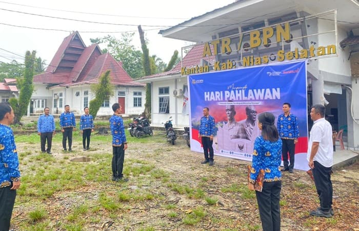 Kantah Nias Selatan Upacara Peringati Hari Pahlawan 2025