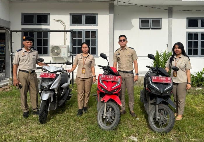 Kepala Kantor Pertanahan Nias Selatan Pimpin Apel Kendaraan Dinas