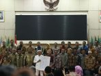 ATRBPN Rangkul KPK dan Pemda se-Jabar Berantas Mafia Tanah dan Korupsi ATRBPN Rangkul KPK dan Pemda se-Jabar Berantas Mafia Tanah dan Korupsi